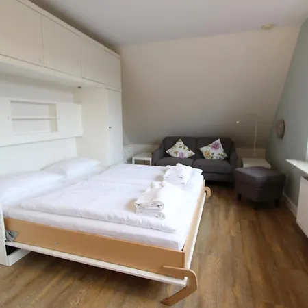 Haus Guenther - Mittelweg 1, App 3 Apartamento Wenningstedt-Braderup