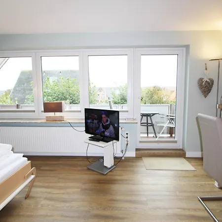 Haus Guenther - Mittelweg 1, App 3 Wenningstedt-Braderup